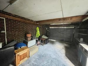 Garage- click for photo gallery